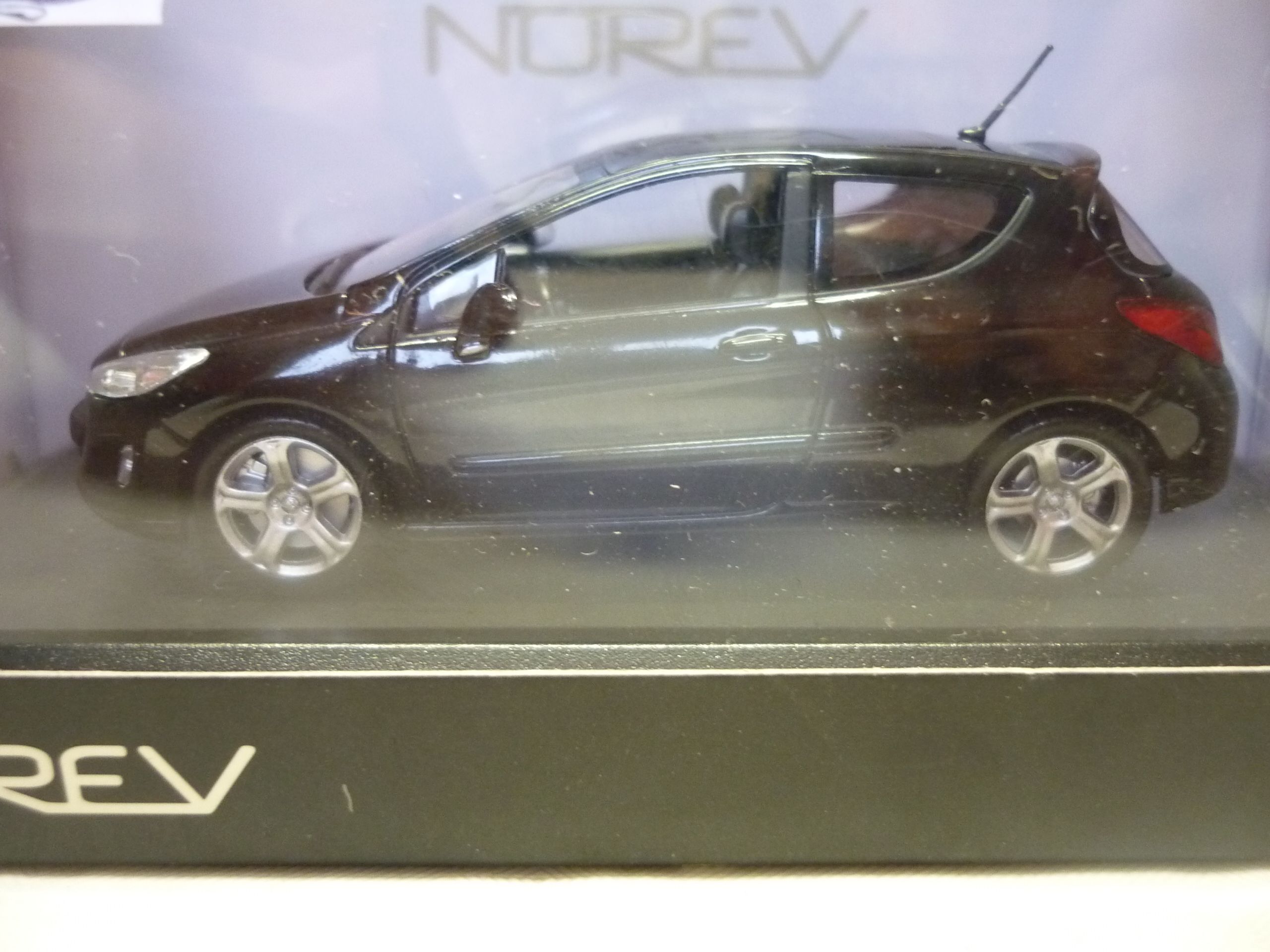 Peugeot 308 3 portes Norev 1/43